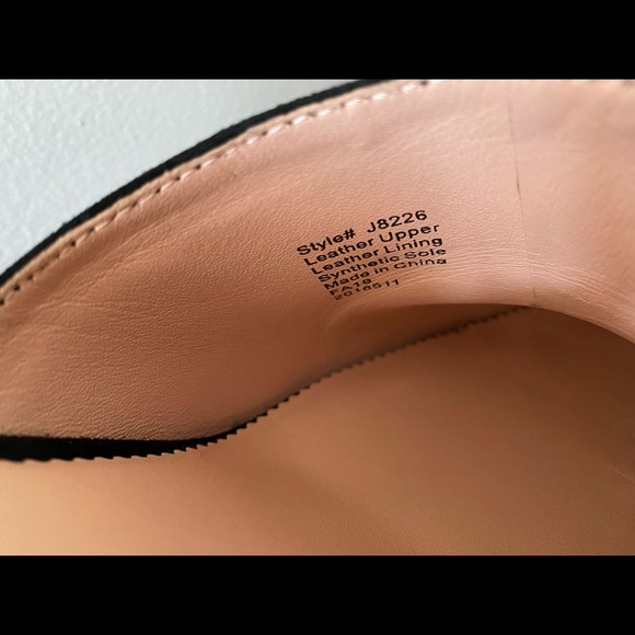 Suede Block-heeled Mules - Picture 4 of 8